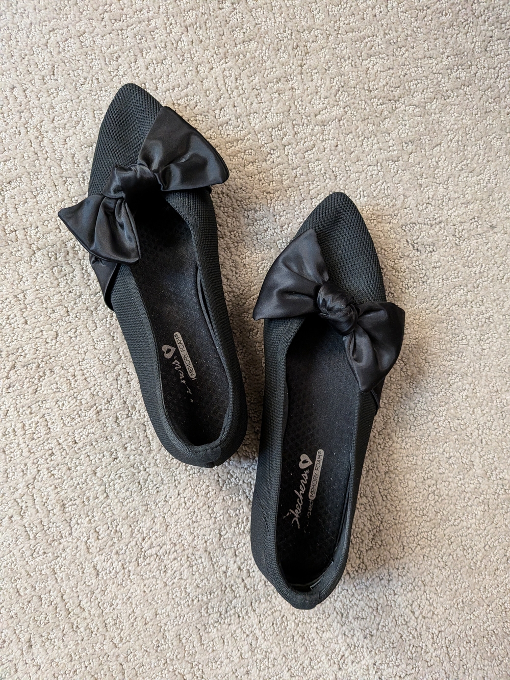 Skechers Black Pointed-Toe Bow Flats